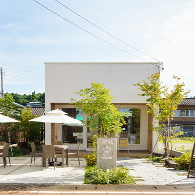 実 MINORI